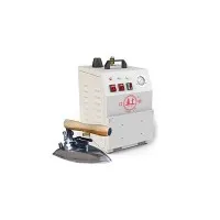 Aká je funkcia žehličky proti odkvapkávaniu pri žehliacom stole so žehličkou?